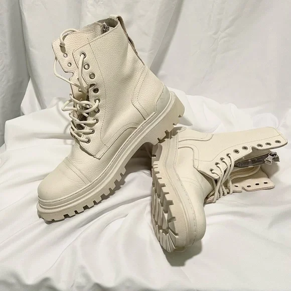 Sz 12 Steve Madden 'The Guard Boot' Cream - Picture 4 of 16